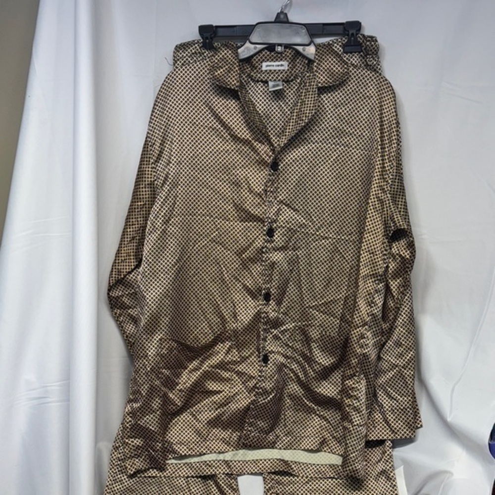 Pierre Cardin gold and Black Patterned  silk like pj set Shirt and pants pj M